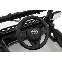 Toyota FJ Cruiser dla dzieci Biały + Pilot + Napęd 4x4 + Audio LED + EVA PA.JJ2099.BIA
